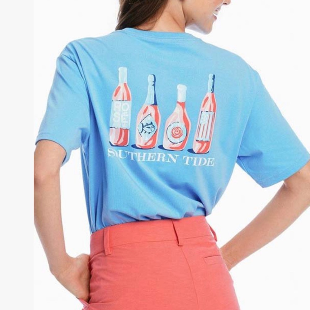 Southern Tide - Rose in the US tee. Size XS New, never worn.